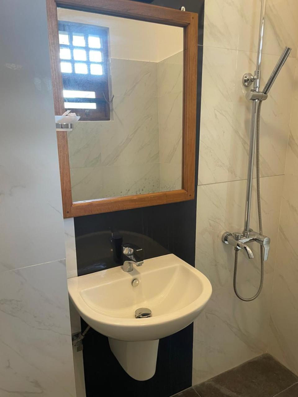Bv Residence Тангалла Экстерьер фото