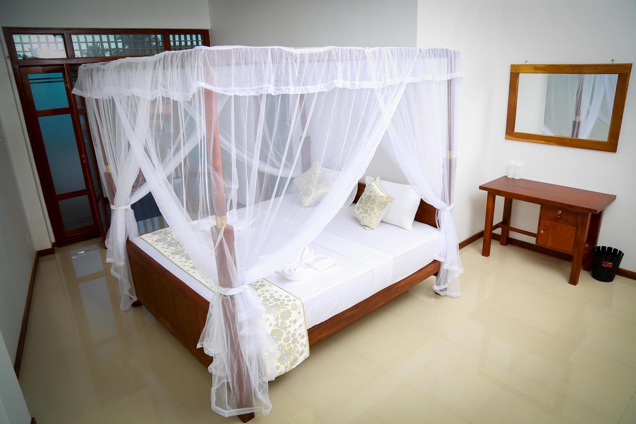 Bv Residence Тангалла Экстерьер фото