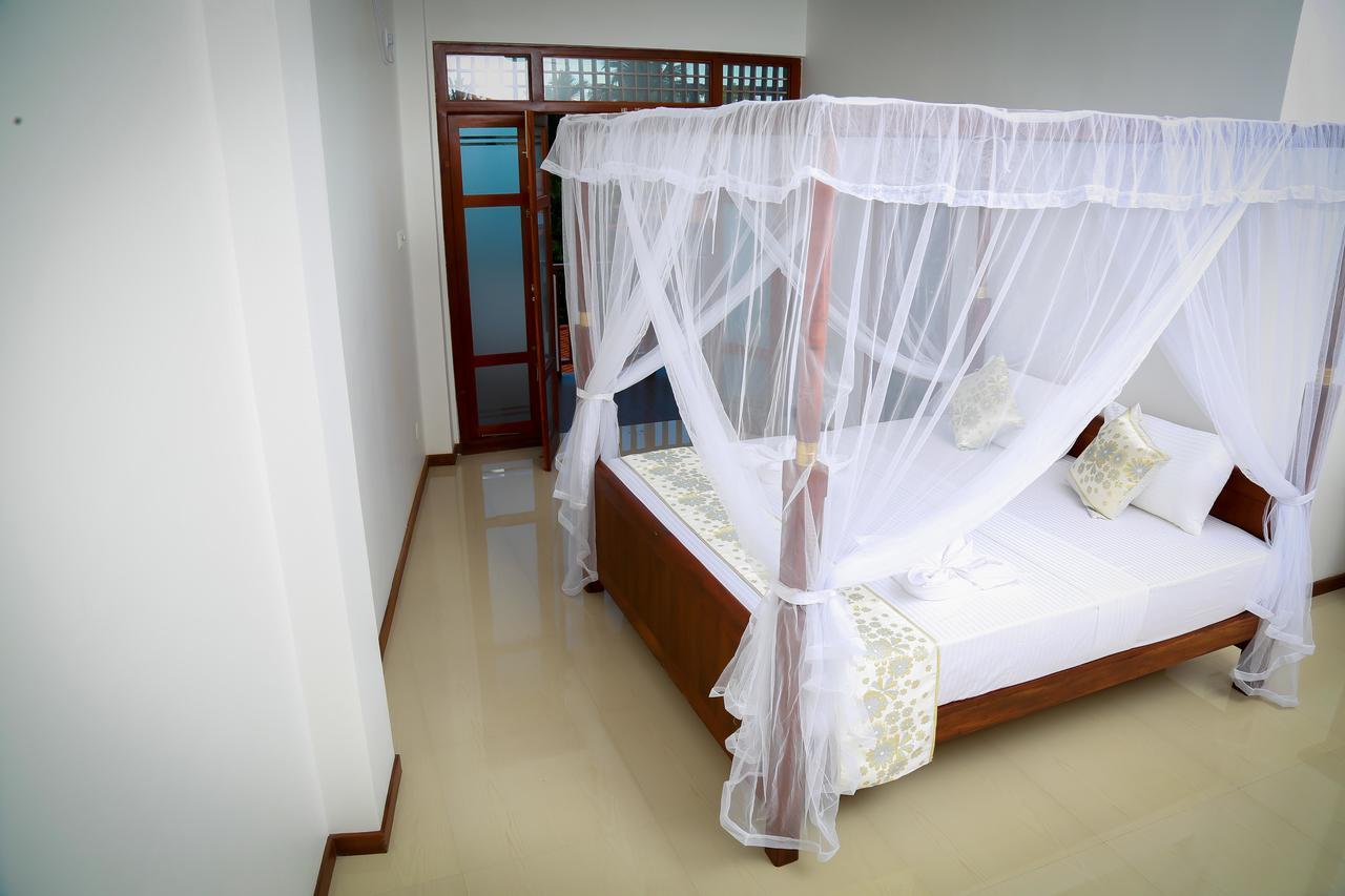 Bv Residence Тангалла Экстерьер фото