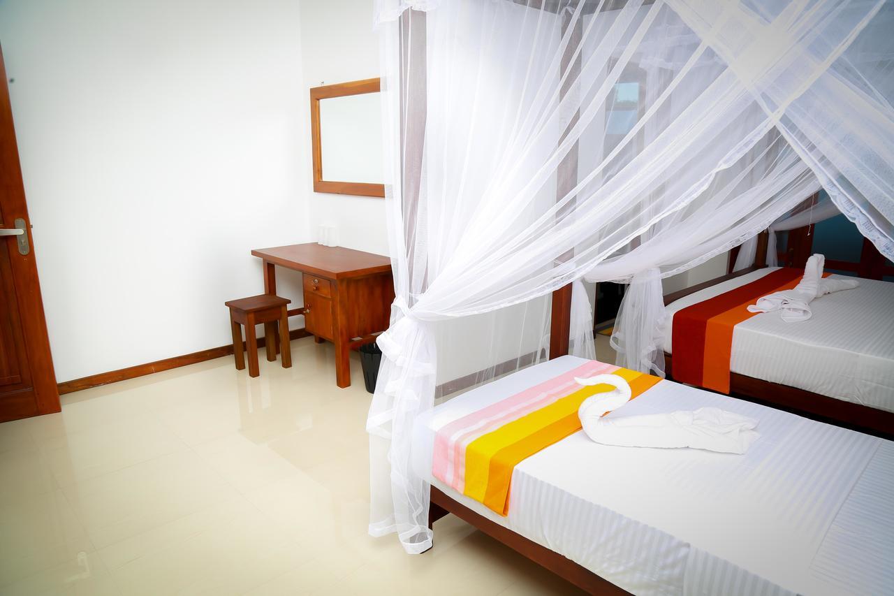 Bv Residence Тангалла Экстерьер фото
